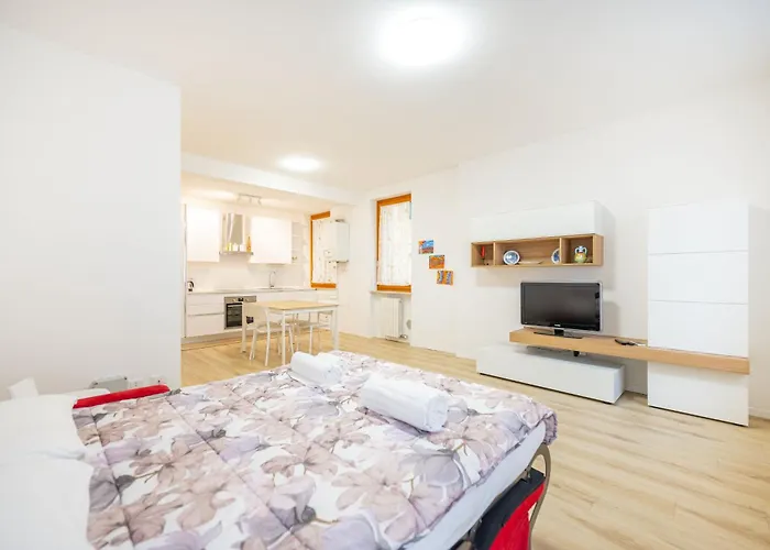 Arena Flat: Verona Centre