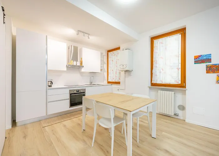 Arena Flat: Verona Centre